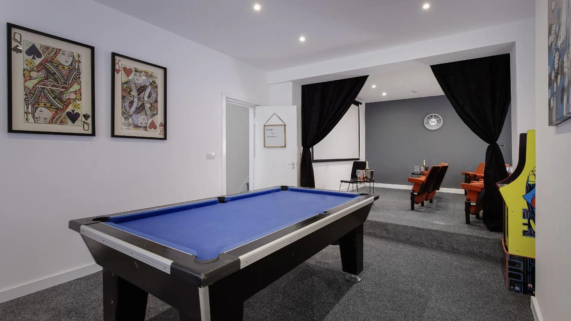 Blackpool Abode - Shaw Heights 0*,